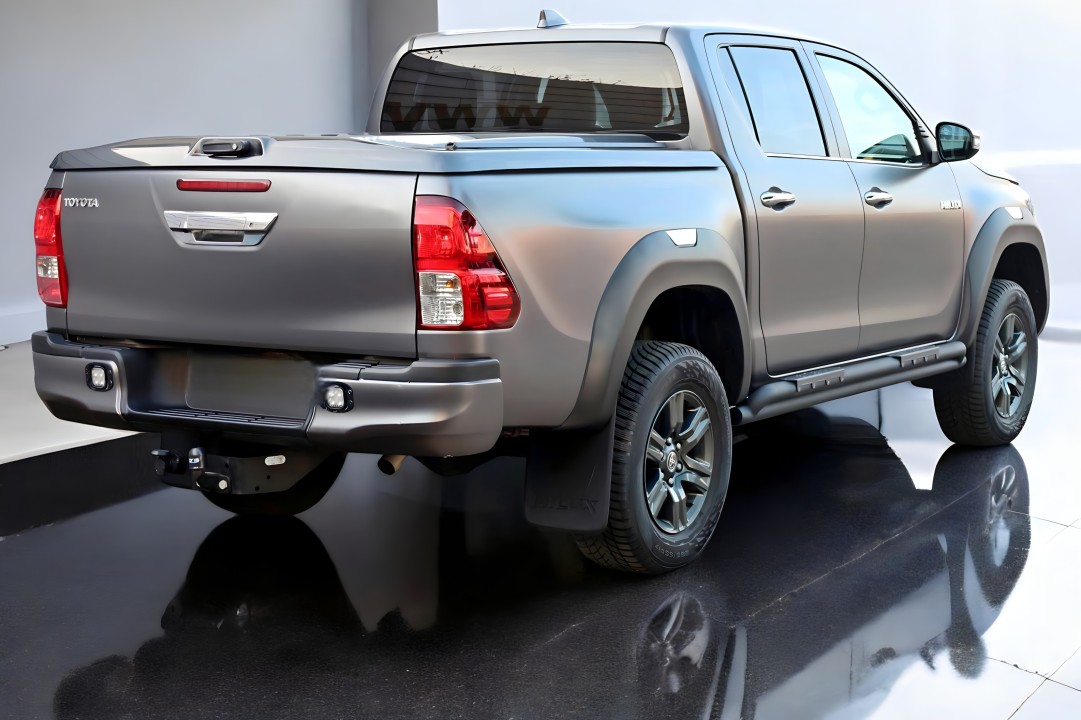 Toyota Hilux D4-D (5)