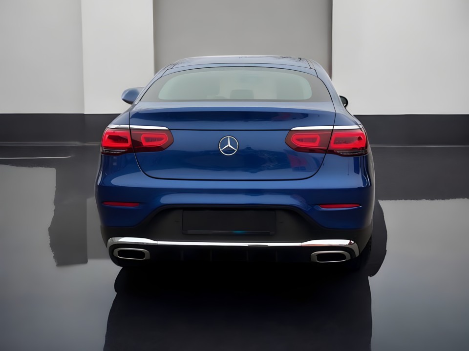 Mercedes-Benz GLC Coupe 200 4MATIC AMG Line (4)