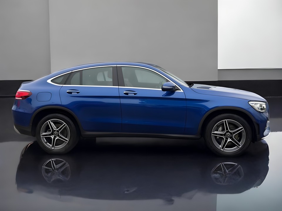 Mercedes-Benz GLC Coupe 200 4MATIC AMG Line (2)