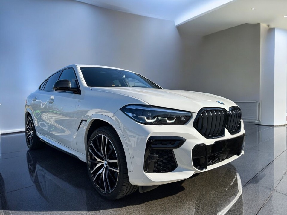 BMW X6 xDrive30d M-Sport (2)