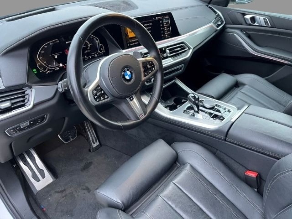 BMW X5 xDrive45e M-Sport (5)