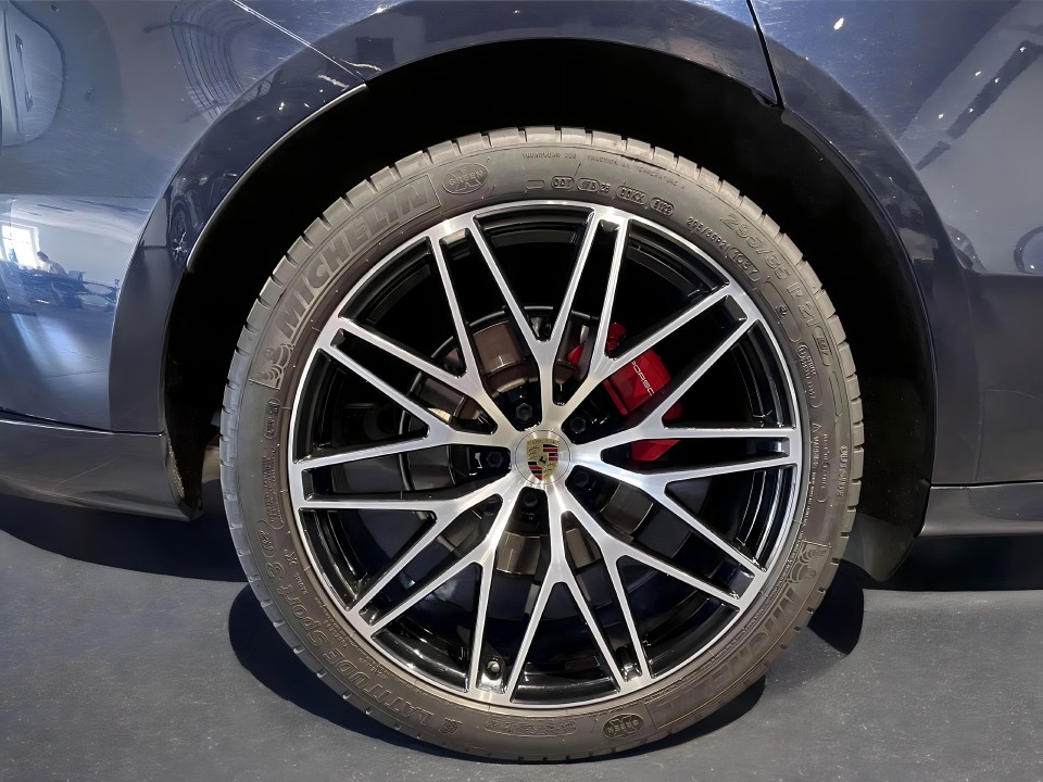 Porsche Macan - foto 41