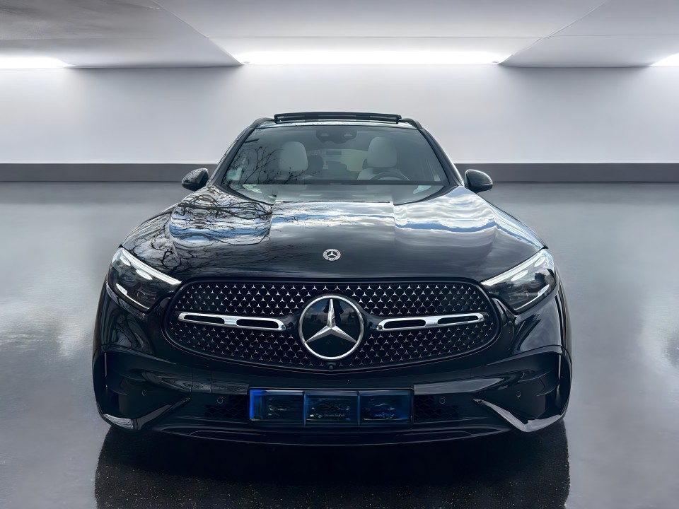 Mercedes-Benz GLC 220d 4MATIC (2)