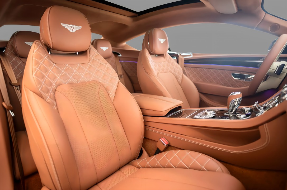 Bentley Continental GT S V8 - foto 12