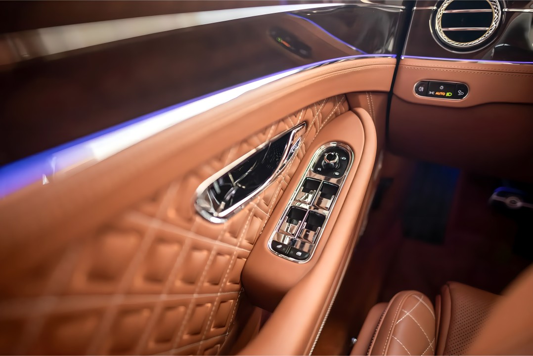 Bentley Continental GT S V8 - foto 19