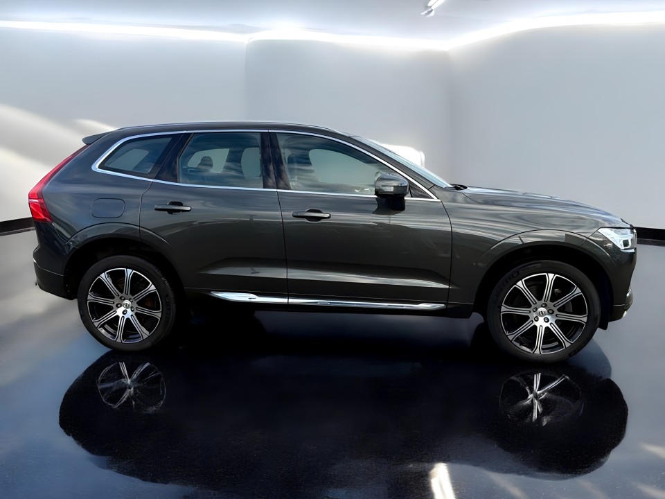 Volvo XC 60 T8 (2)