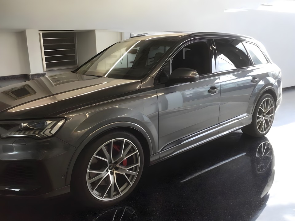 Audi SQ7 TDI quattro tiptronic