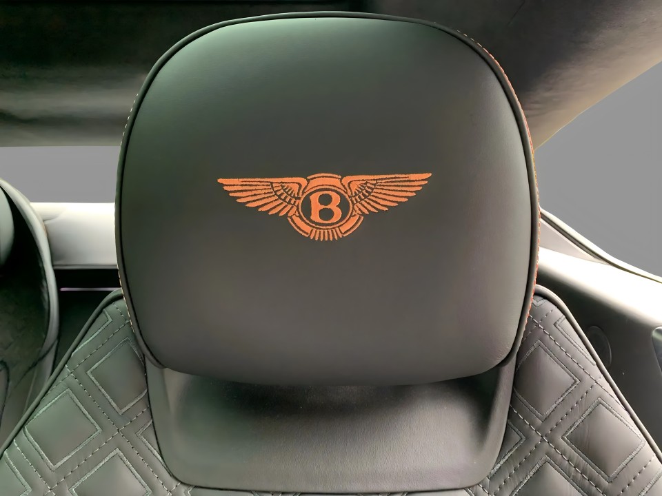 Bentley Continental GT Speed W12 - foto 17