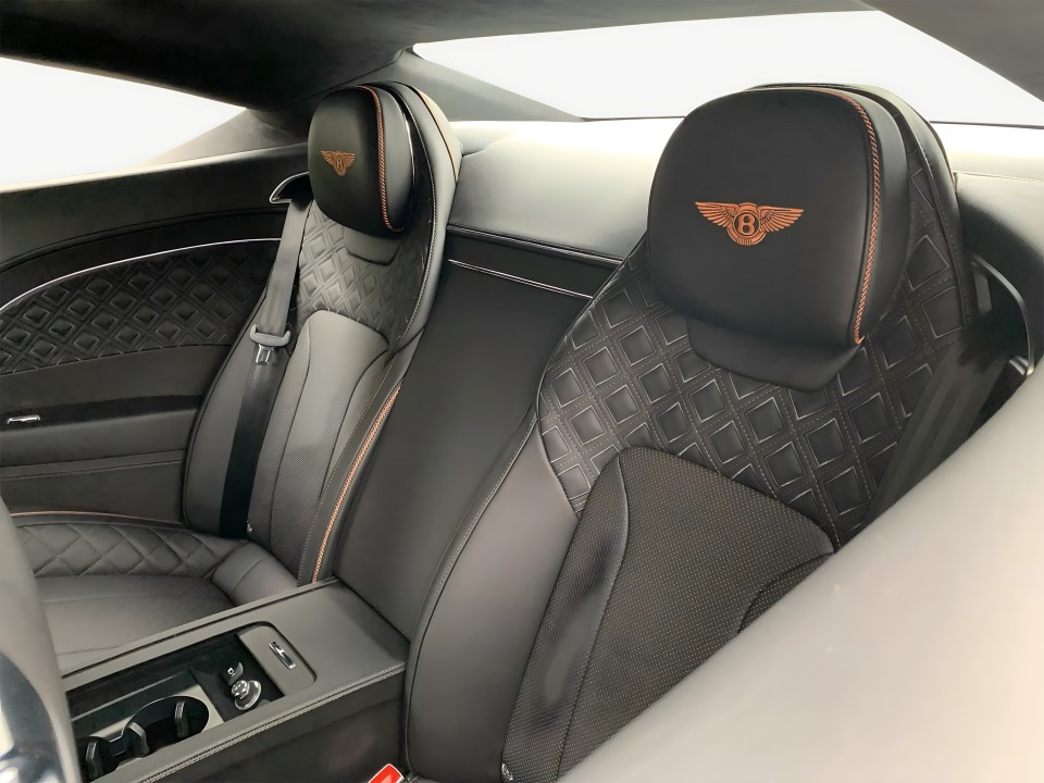 Bentley Continental GT Speed W12 - foto 16