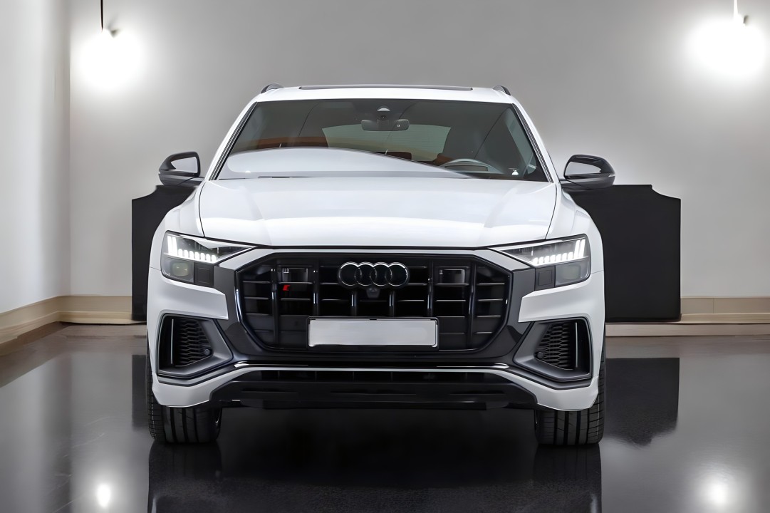 Audi SQ8 TFSI quattro tiptronic (3)