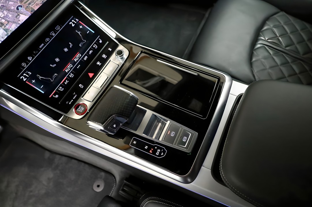 Audi SQ8 TFSI quattro tiptronic - foto 12