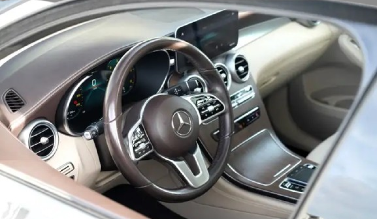 Mercedes-Benz GLC 200 d - foto 9