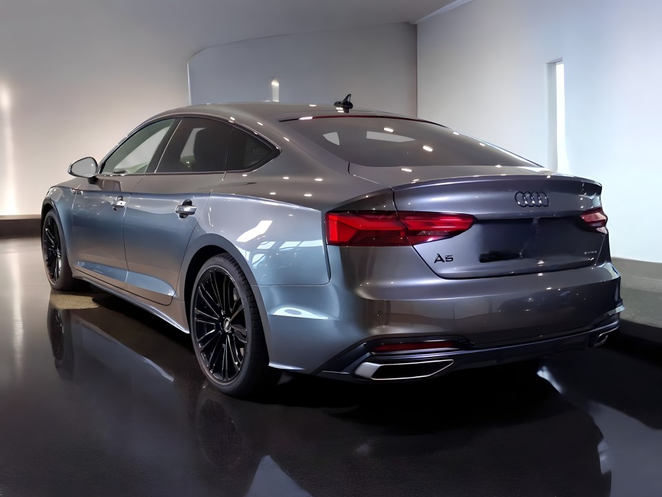 Audi A5 45 TFSI quattro S tronic (3)