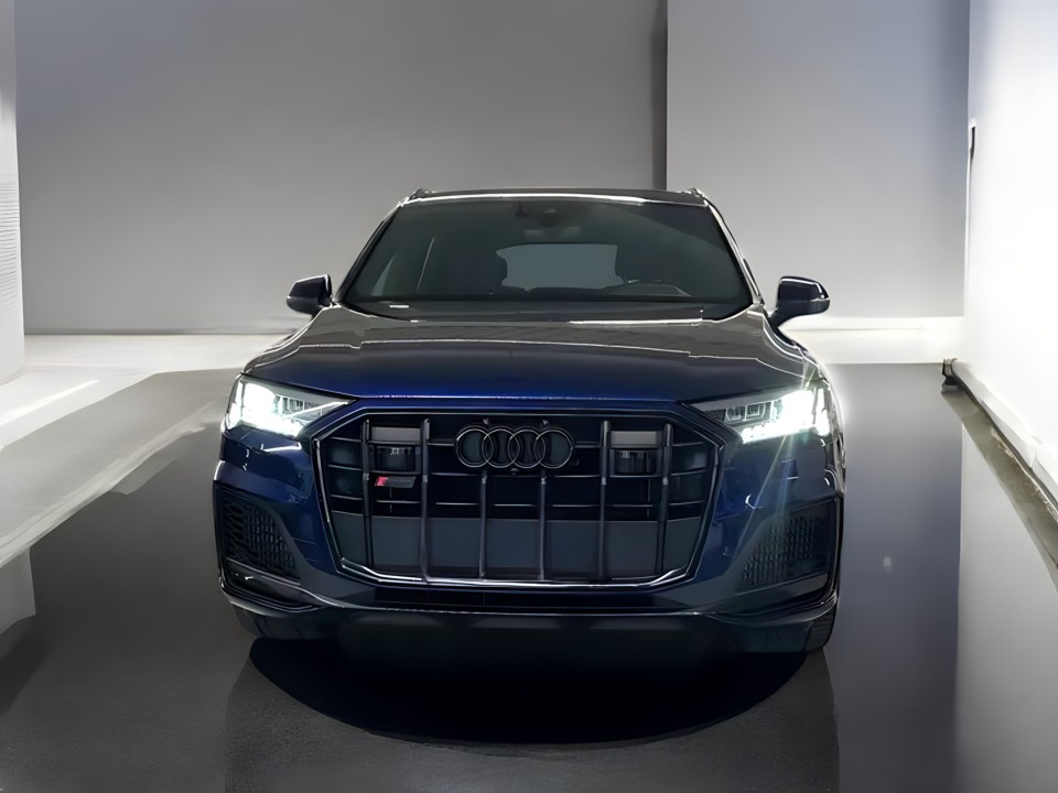 Audi SQ7 TDI quattro (3)