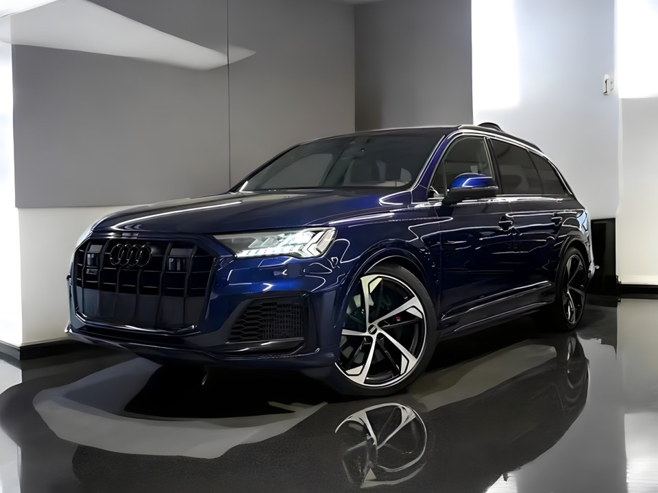 Audi SQ7 TDI quattro (1)