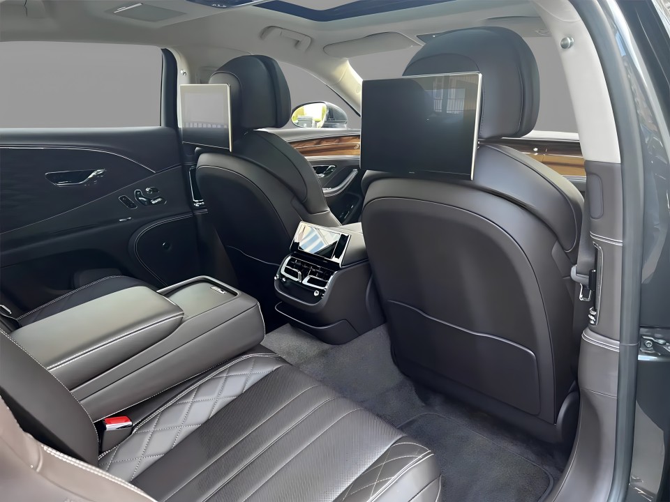Bentley Flying Spur S V8 - foto 18