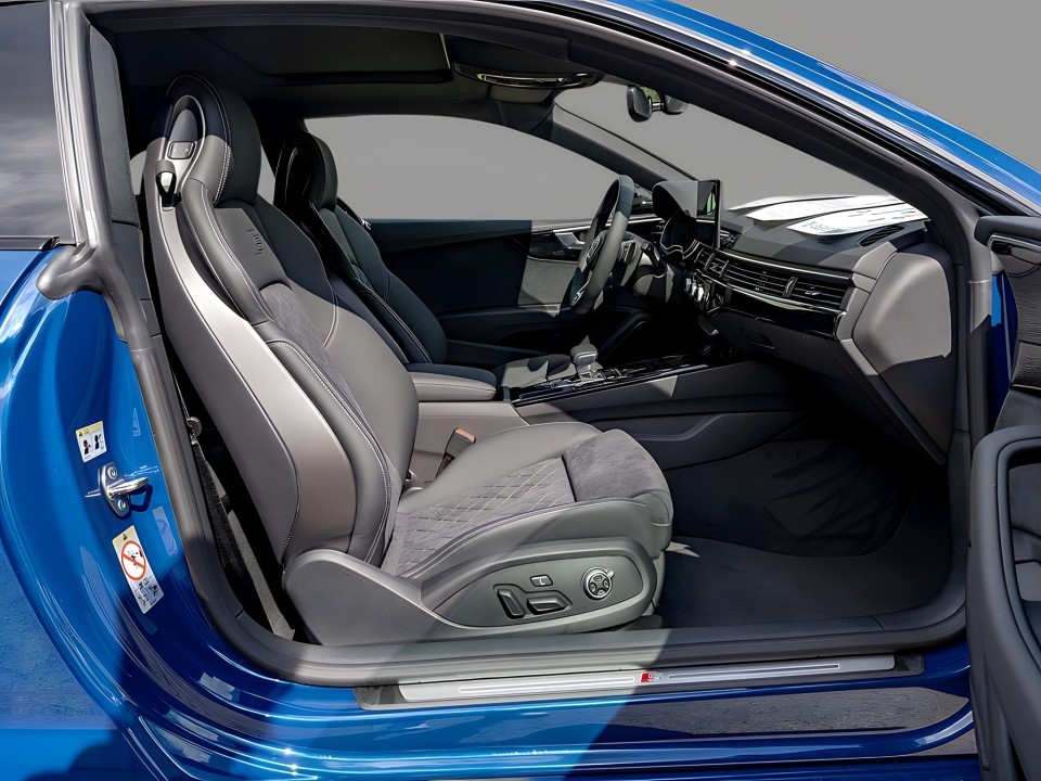 Audi A5 Coupe 35 TFSI S tronic (3)