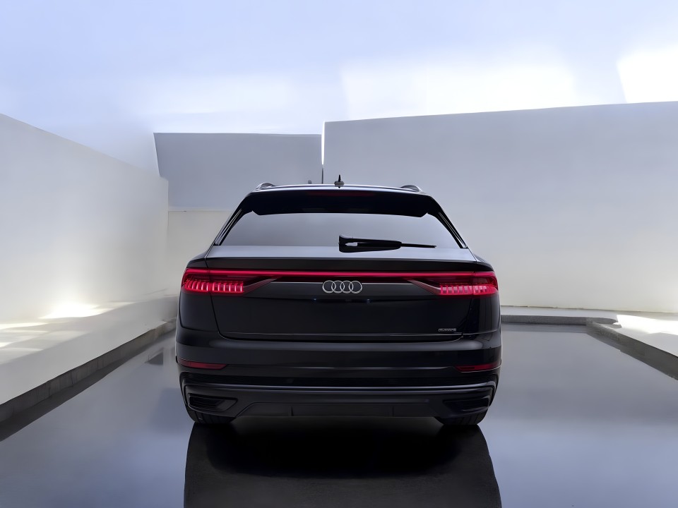 Audi Q8 50 TDI quattro tiptronic (2)