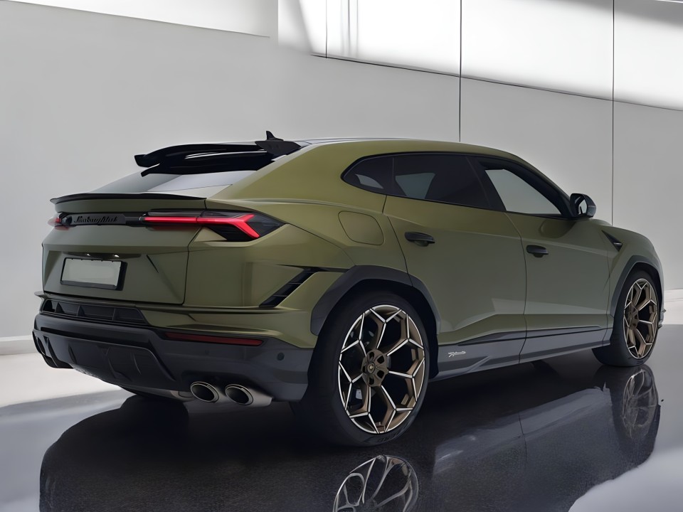 Lamborghini URUS (5)
