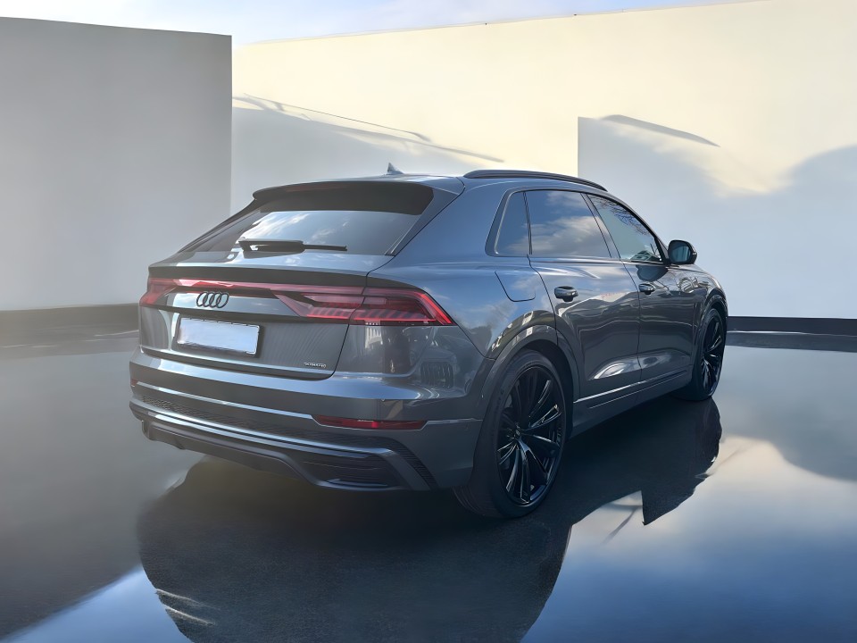 Audi Q8 50 TDI quattro tiptronic (2)