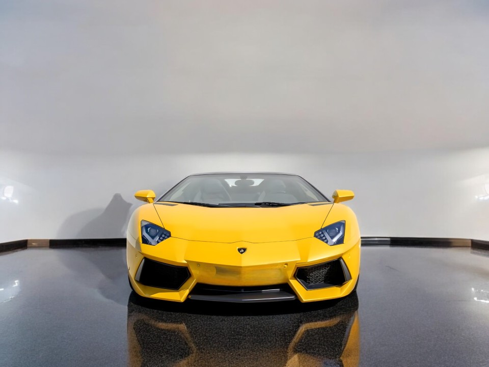 Lamborghini Aventador LP 700-4 Roadster (2)