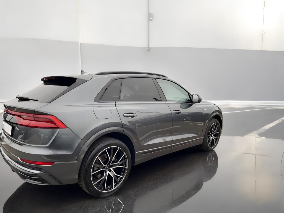 Audi Q8 50 TDI quattro tiptronic (3)