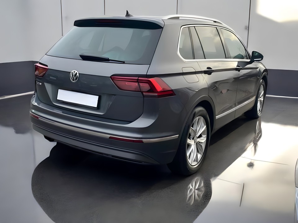 Volkswagen Tiguan Highline 1.5 TSI DSG (3)
