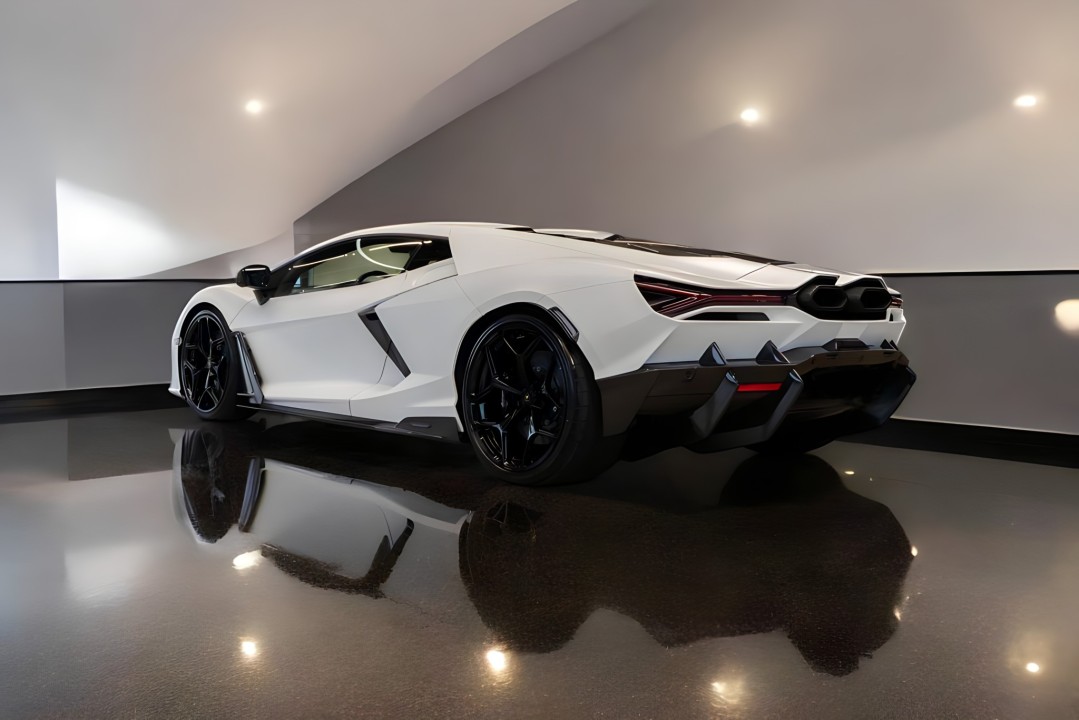 Lamborghini Revuelto (4)