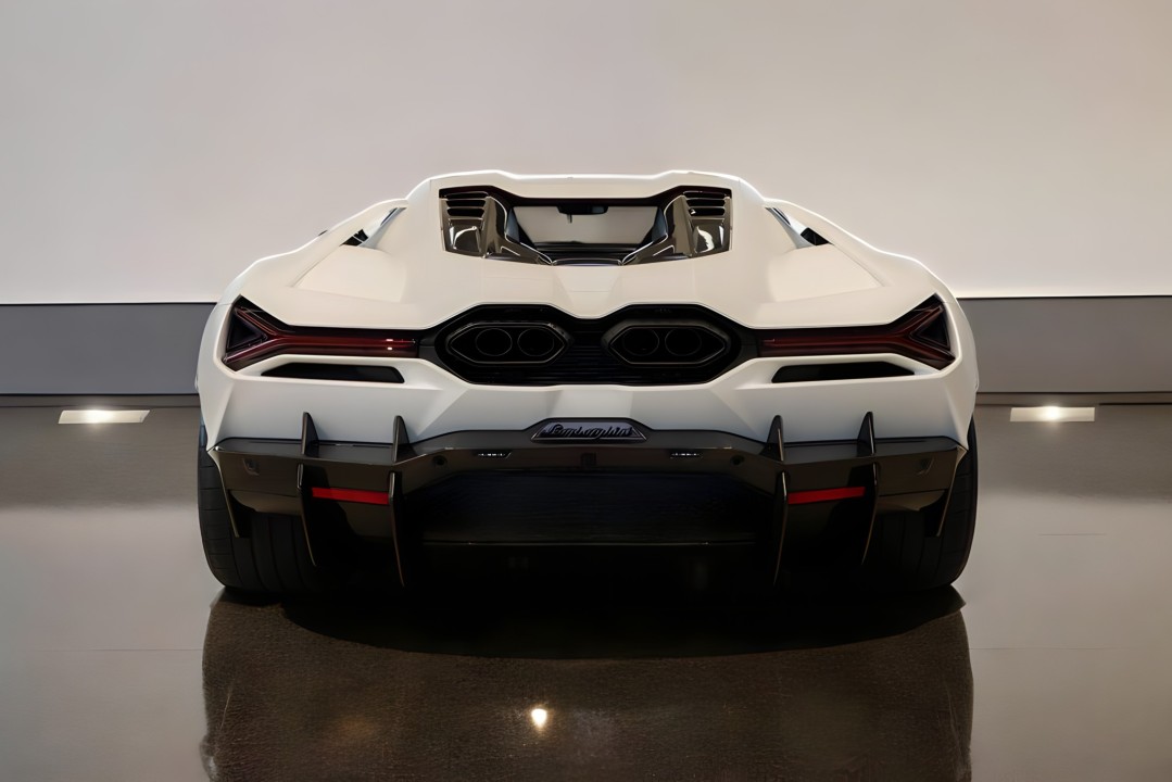 Lamborghini Revuelto (3)
