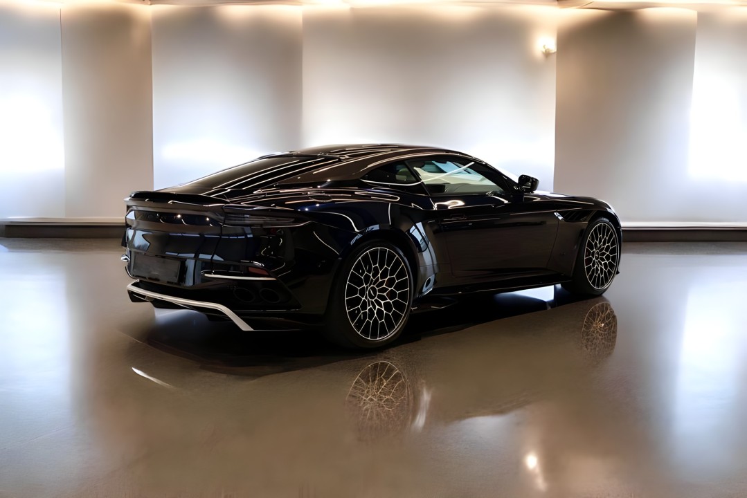 Aston Martin DBS 770 - foto 7