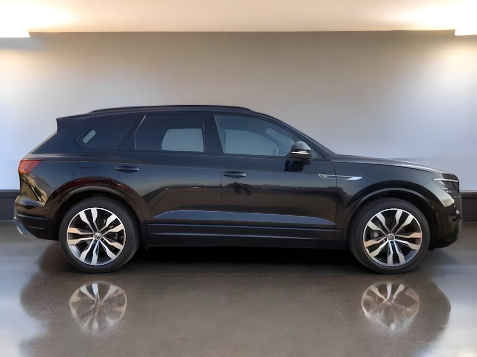 Volkswagen Touareg (2)