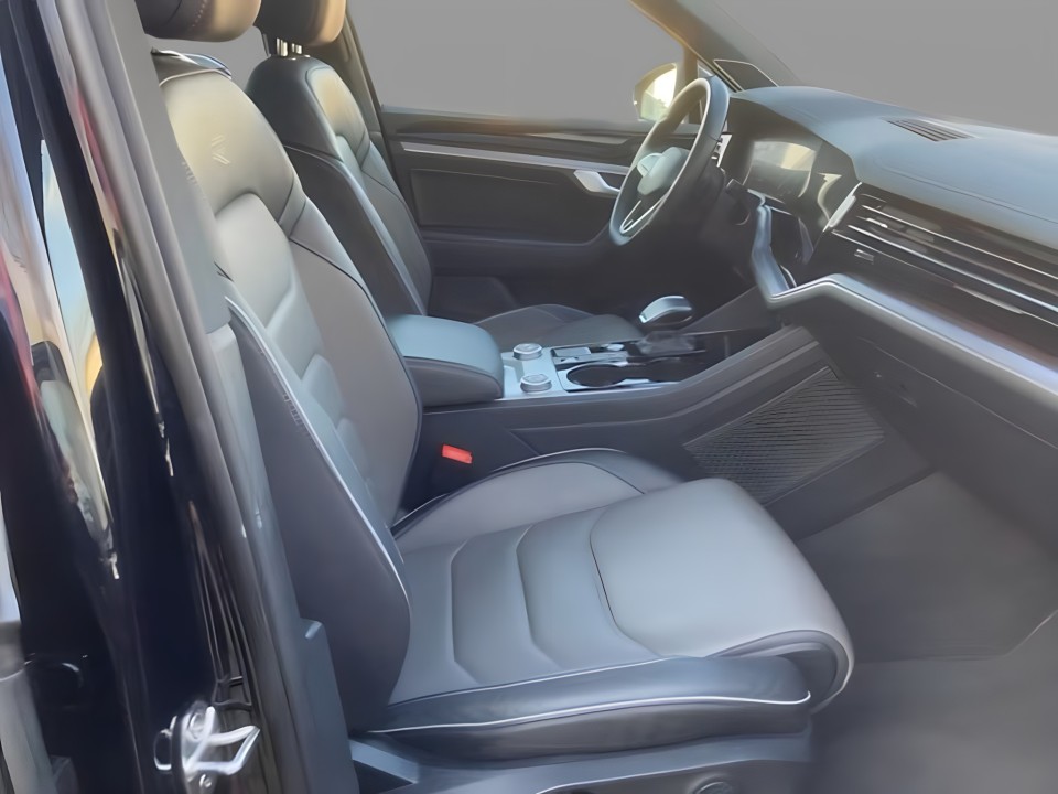 Volkswagen Touareg (4)