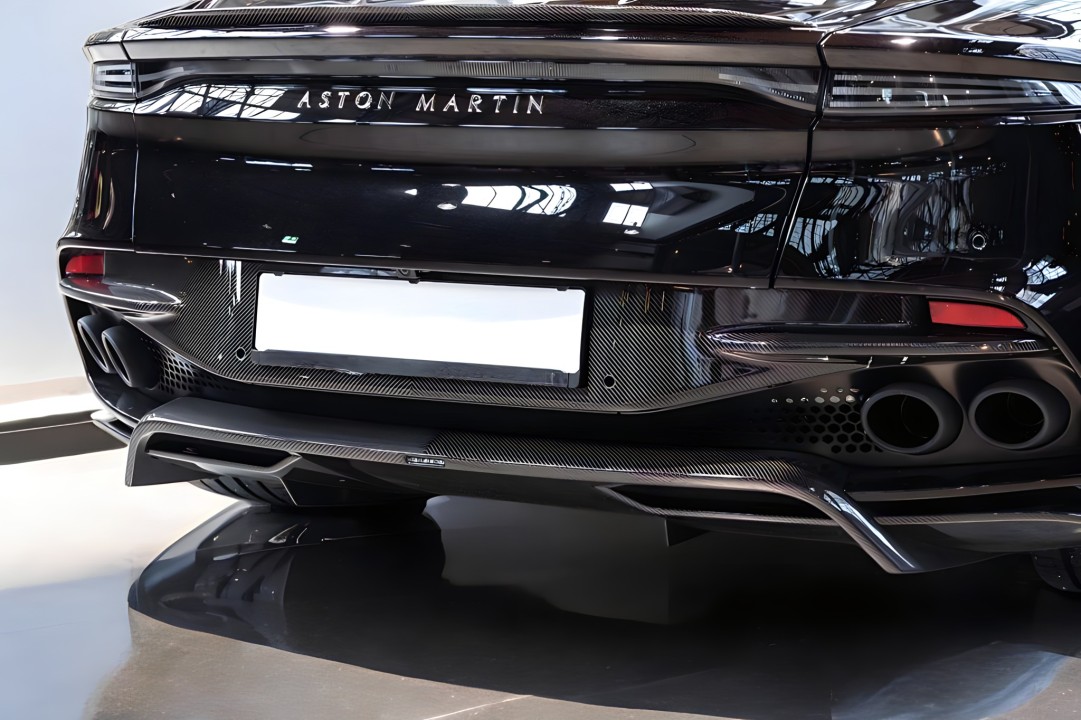 Aston Martin DBS 770 Volante - foto 25