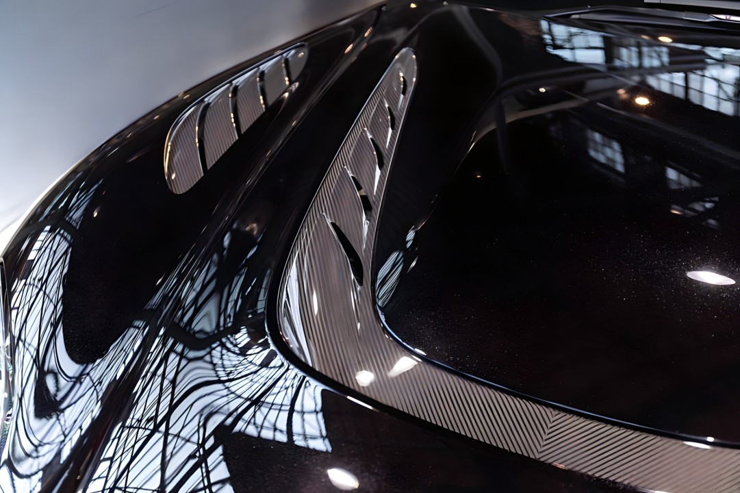 Aston Martin DBS 770 Volante - foto 21