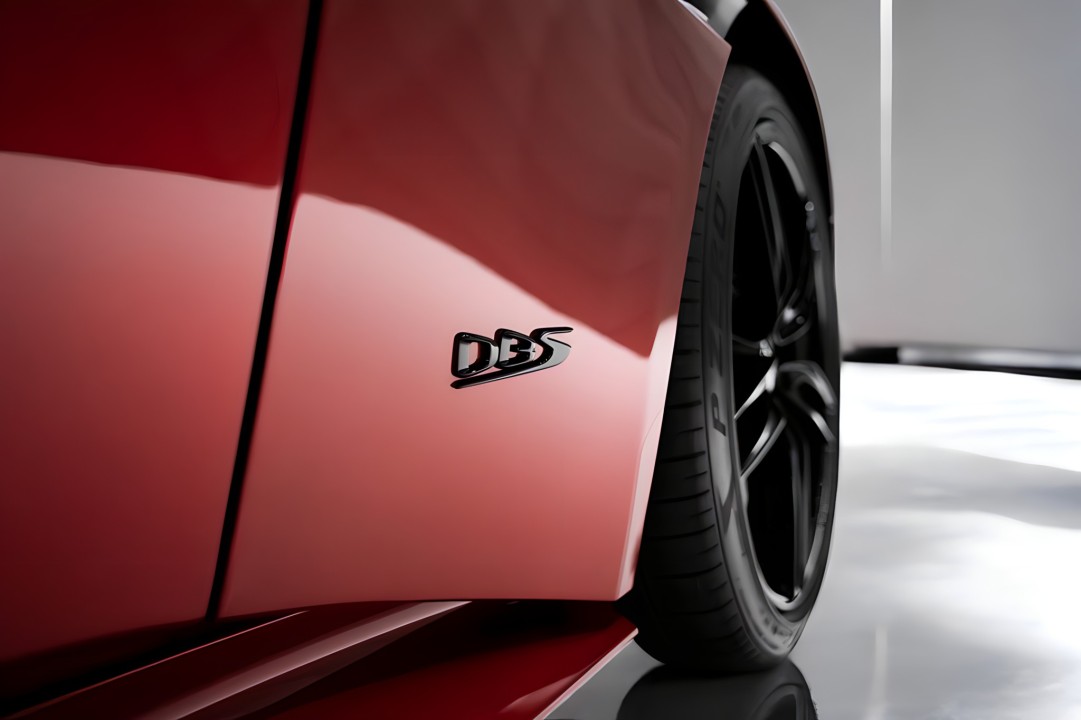 Aston Martin DBS Coupe - foto 18