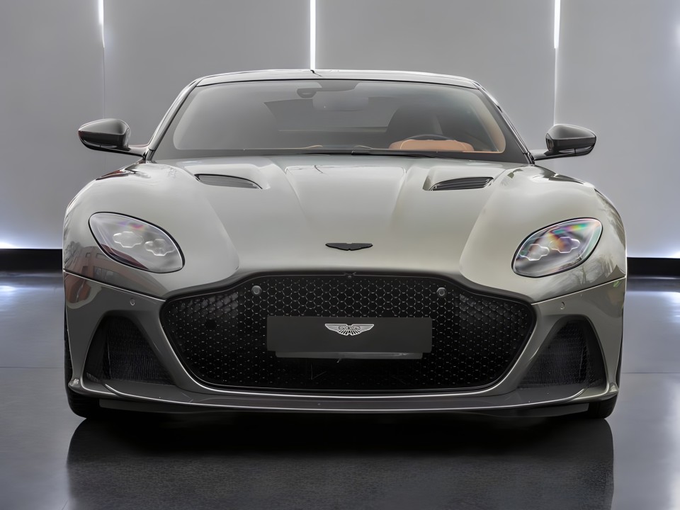 Aston Martin DBS - foto 10