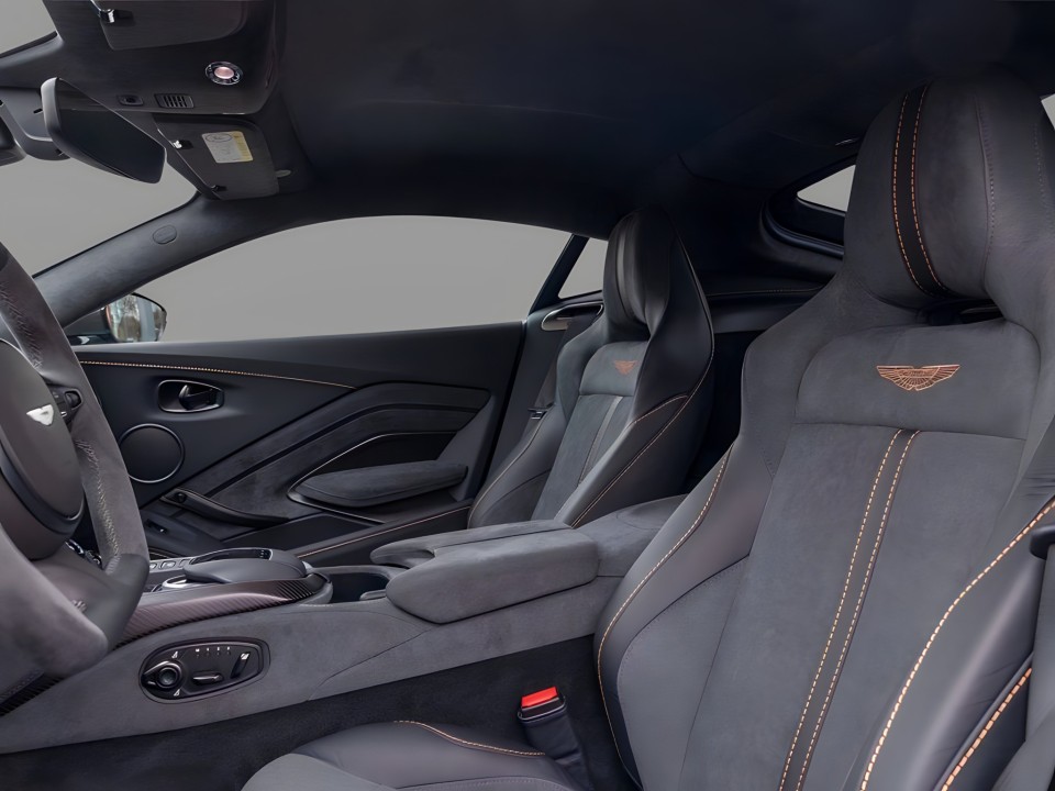 Aston Martin Vantage V8 F1 Coupe - foto 10