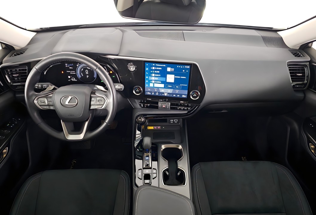 Lexus NX - foto 6