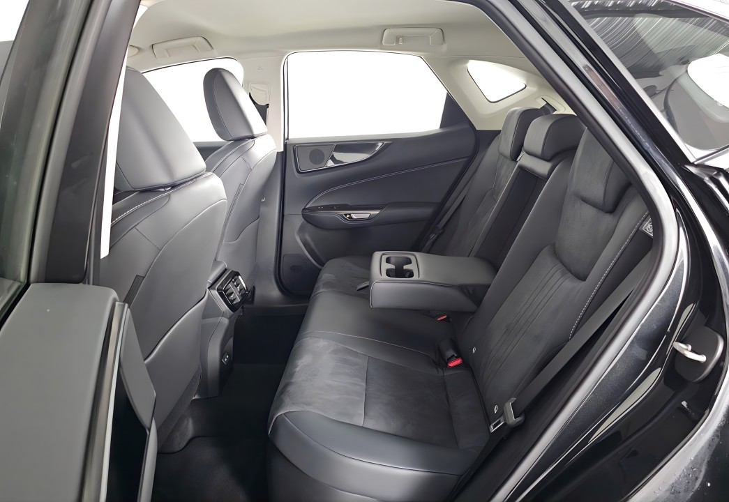 Lexus NX - foto 9
