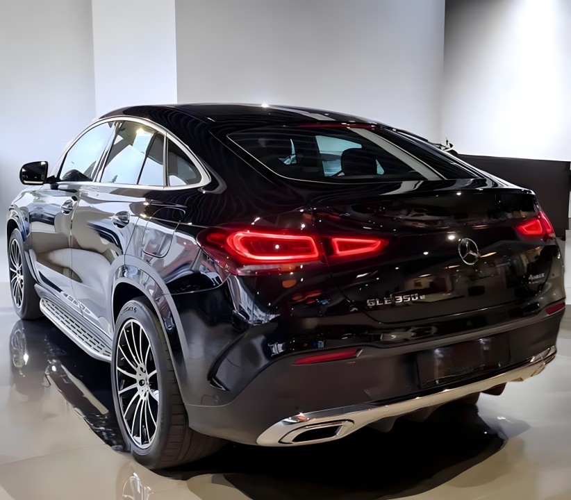 Mercedes-Benz GLE Coupe 350e 4MATIC AMG (5)