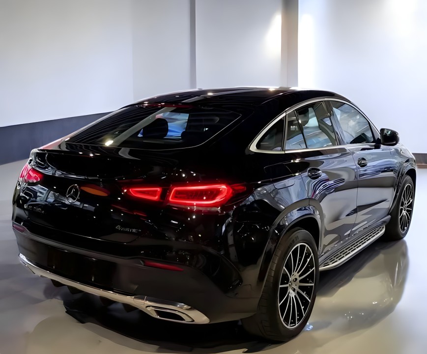 Mercedes-Benz GLE Coupe 350e 4MATIC AMG - foto 7