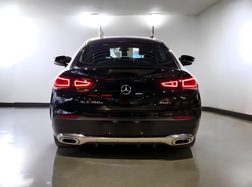 Mercedes-Benz GLE Coupe 350e 4MATIC AMG - foto 6