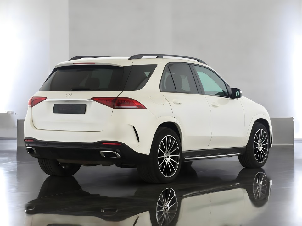 Mercedes-Benz GLE 350e 4MATIC AMG Line (3)