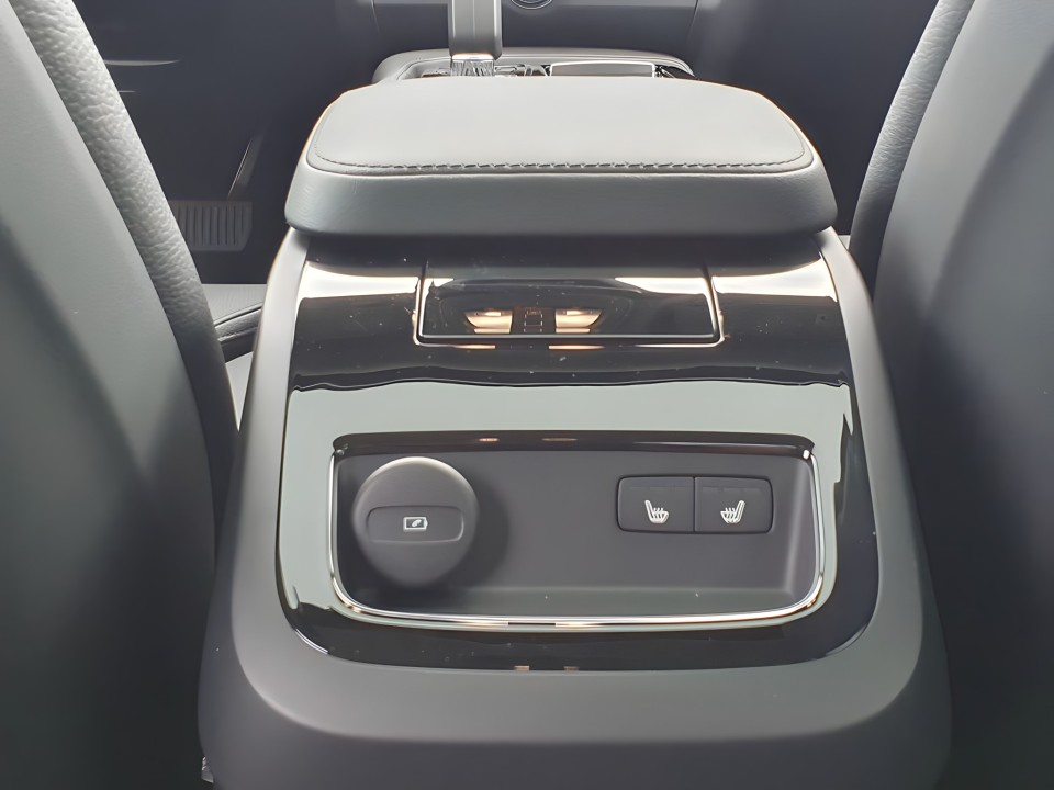 Volvo S90 T8 Recharge AWD Plus Dark - foto 16