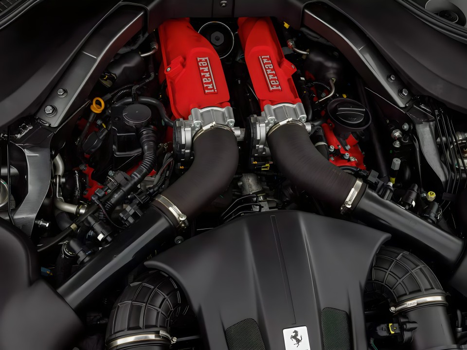 Ferrari Portofino - foto 18