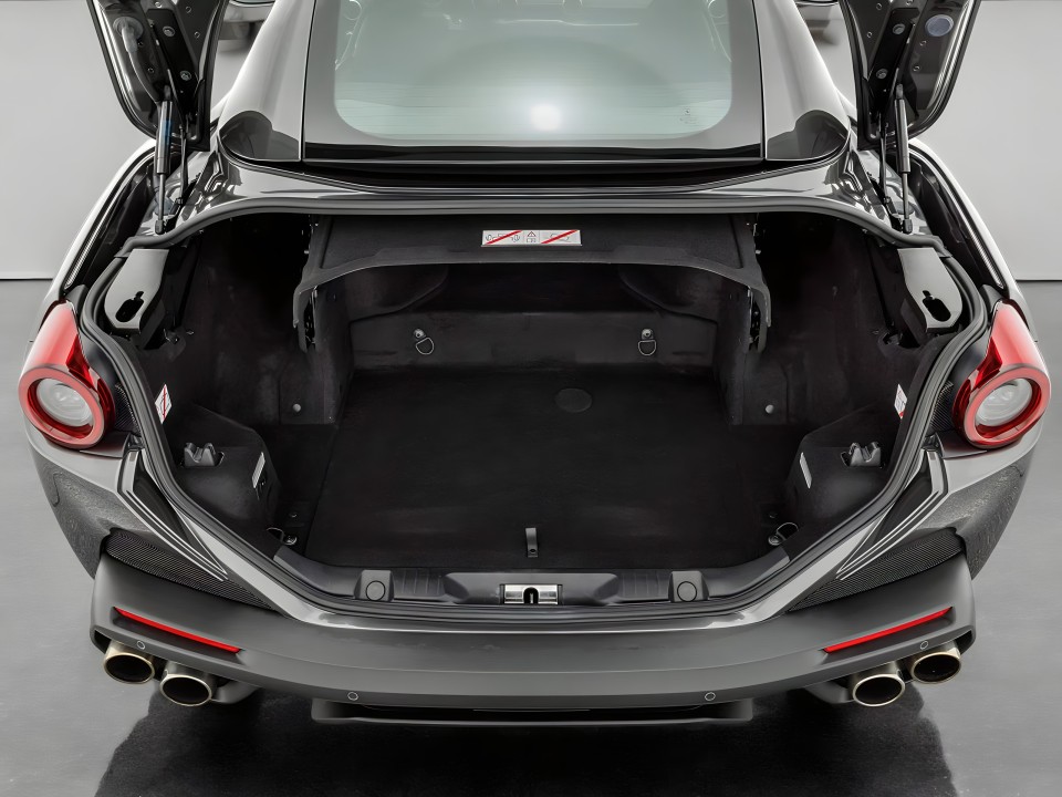 Ferrari Portofino - foto 19