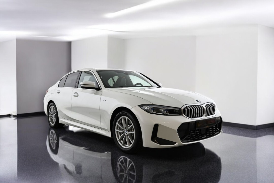 BMW Seria 3 330i xDrive M-Sport