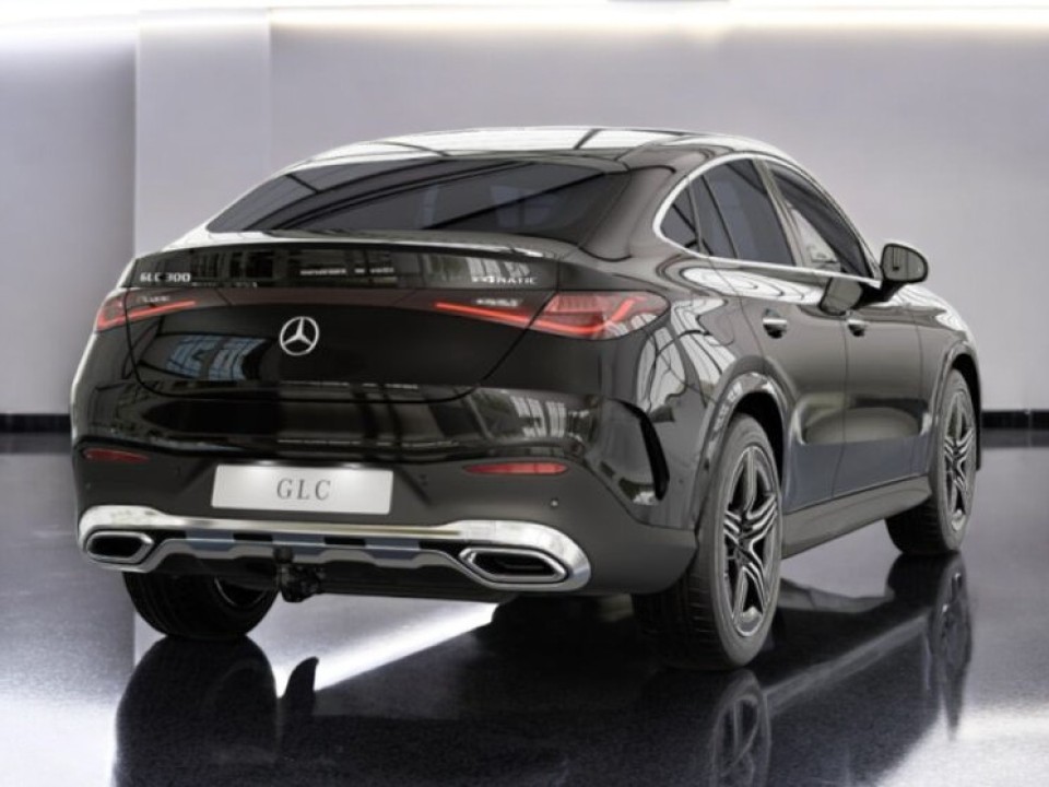 Mercedes-Benz GLC Coupe 300 4MATIC AMG Line (4)