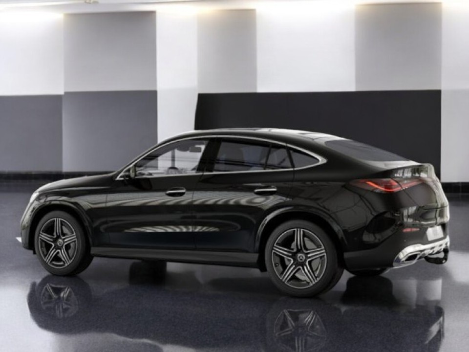 Mercedes-Benz GLC Coupe 300 4MATIC AMG Line (5)