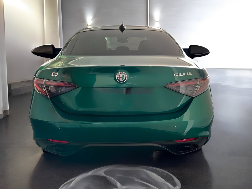Alfa Romeo Giulia Q4 (2)